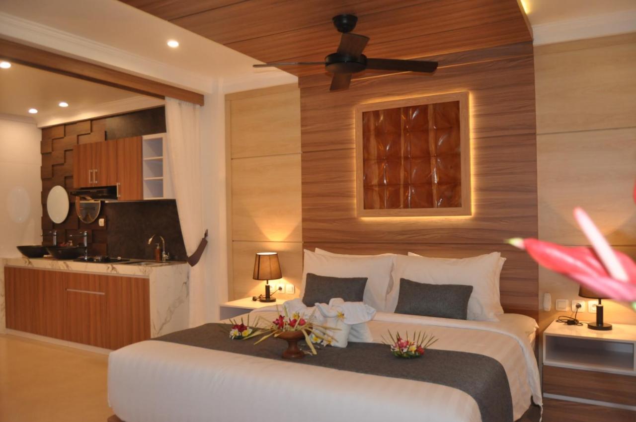 Suite Ocean Blue Batununggul Exterior foto