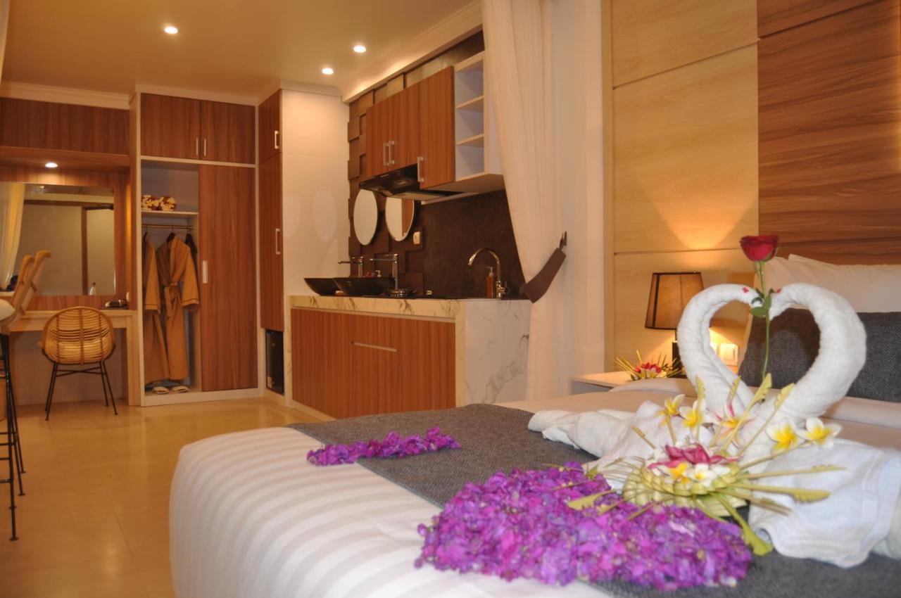 Suite Ocean Blue Batununggul Exterior foto